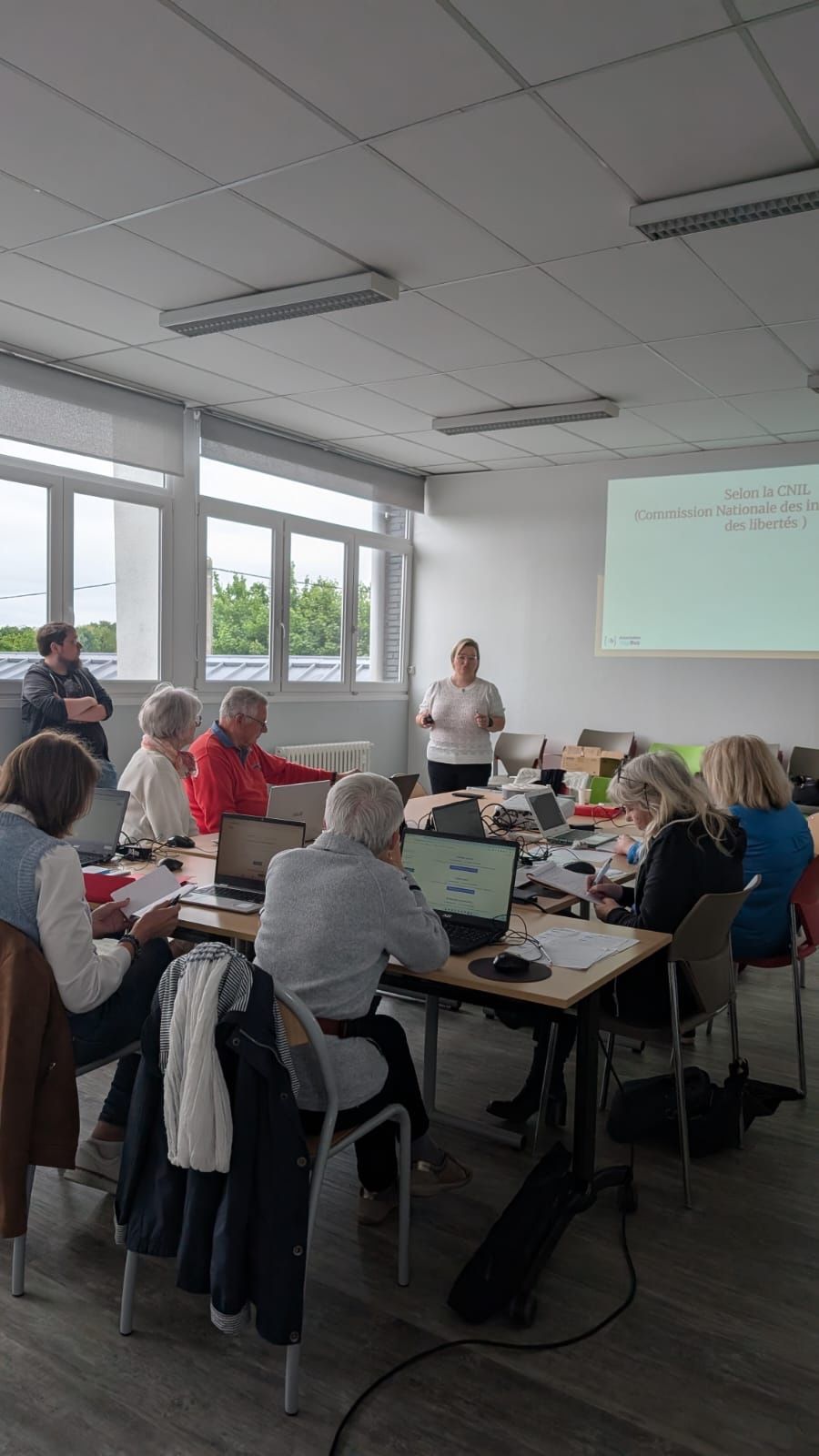 Atelier numérique Cheminots Avion